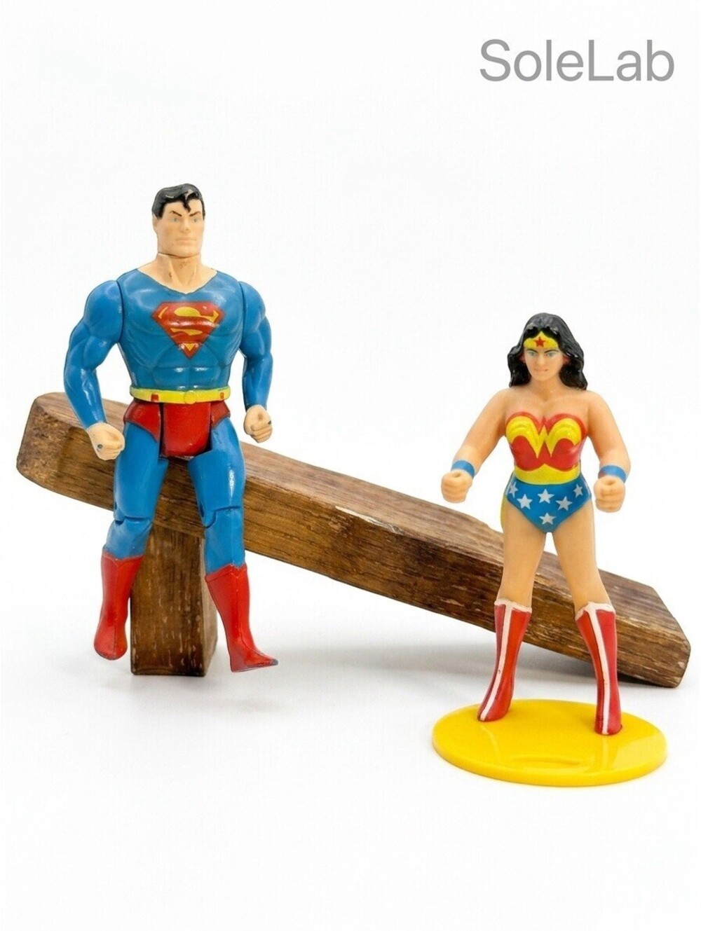 ⁠1985 Kenner Super Powers Wonder Woman & 1989 ToyBiz Superman
